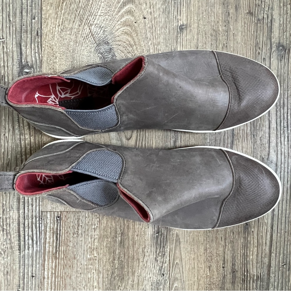 Olukai Slip-On Leather Shoes